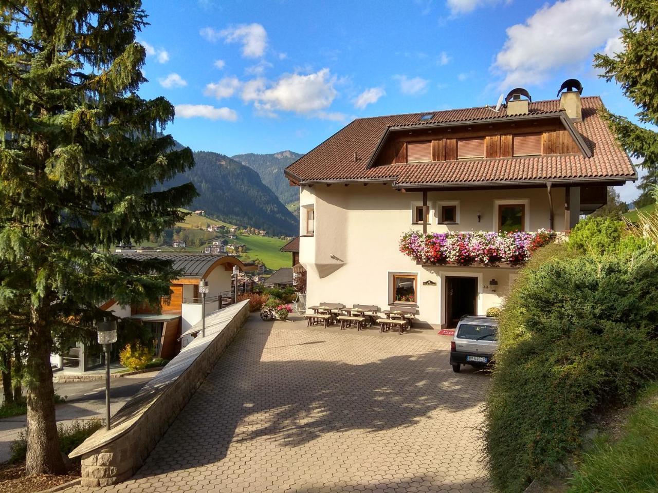 Villa Luise Ortisei Zewnętrze zdjęcie